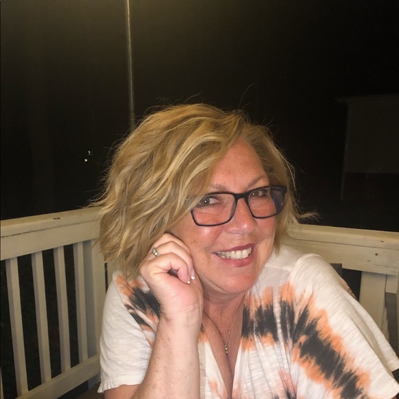 Meet your Posher, Barbara - Picture 1 of 1